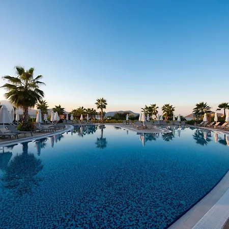 Akra Tui Blue Sensatori Hotel 5*