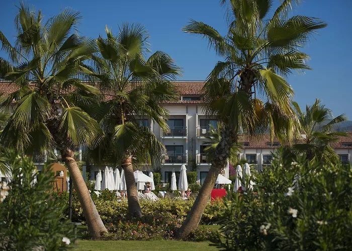 Akra Tui Blue Sensatori 费特希耶