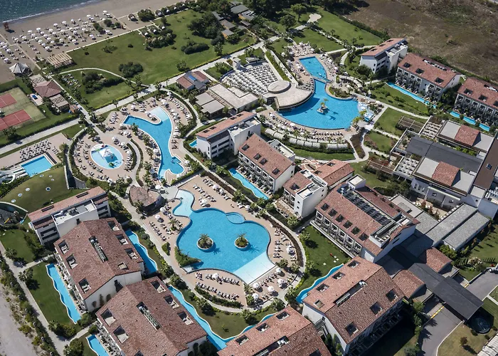 Отель Akra Tui Blue Sensatori 5*