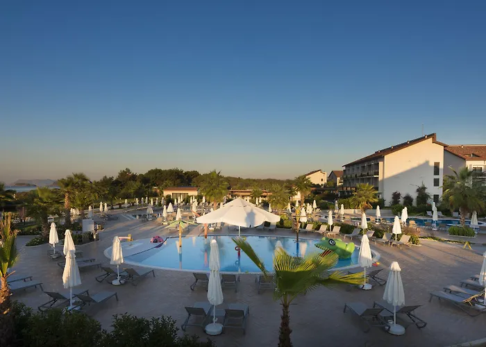 Akra Tui Blue Sensatori